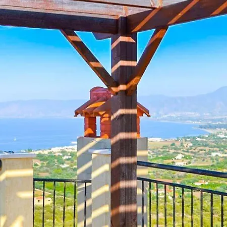In Sleeps 6 Includes Swimming Pool Air Con And Wifi Villa